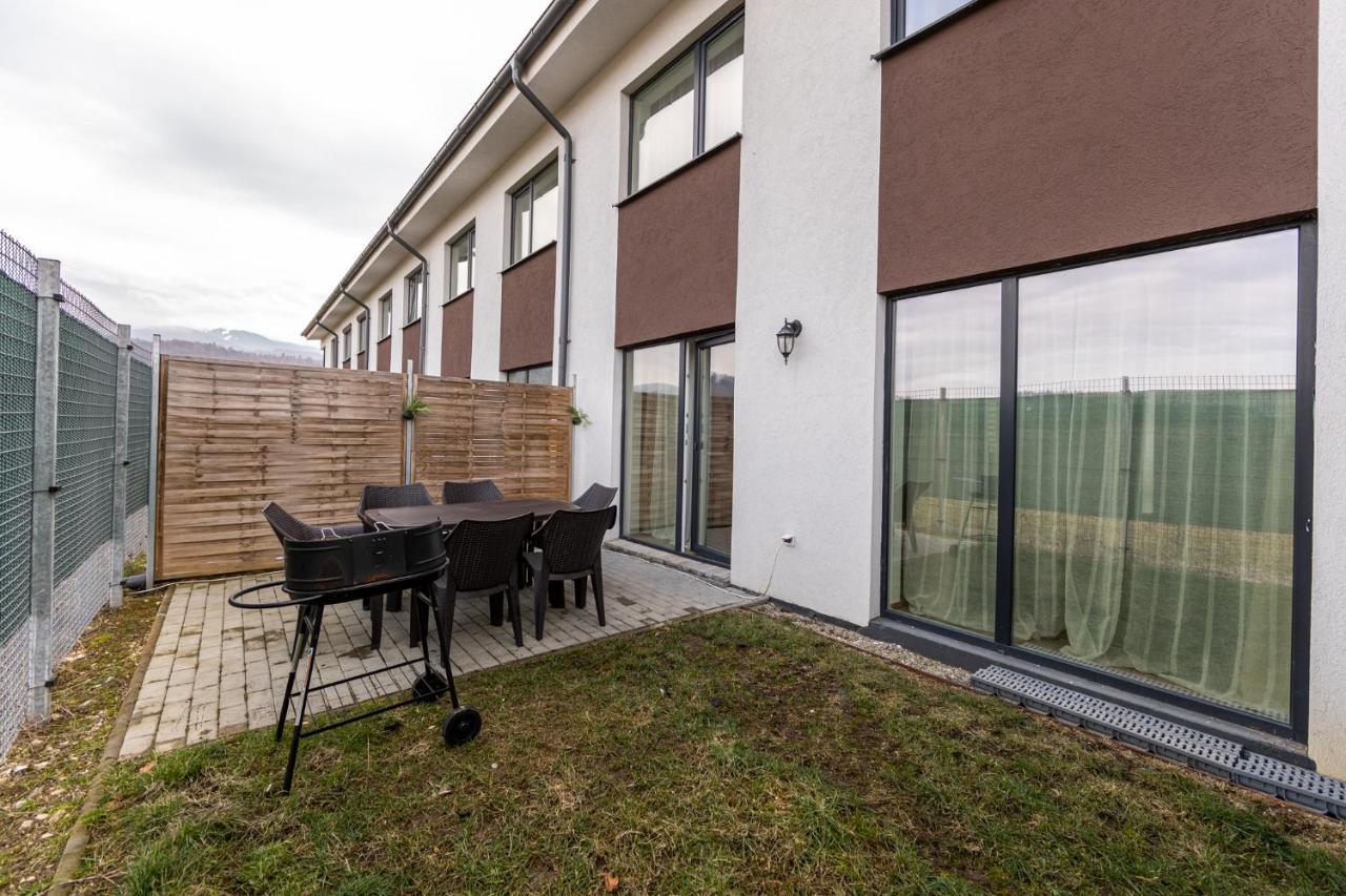 Citadel Apartament'S Rîşnov Exterior foto