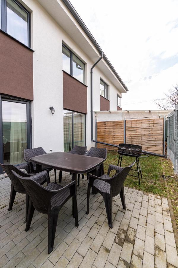 Citadel Apartament'S Rîşnov Exterior foto