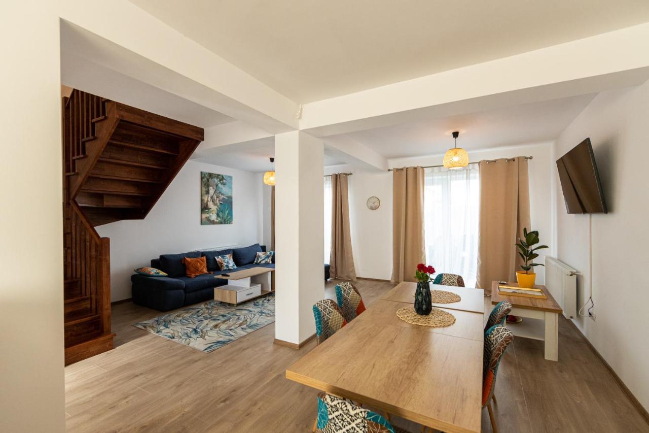 Citadel Apartament'S Rîşnov Exterior foto