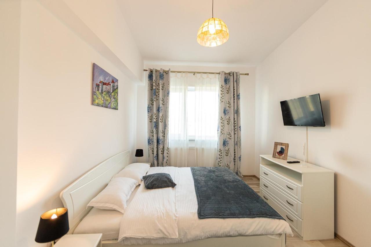 Citadel Apartament'S Rîşnov Exterior foto