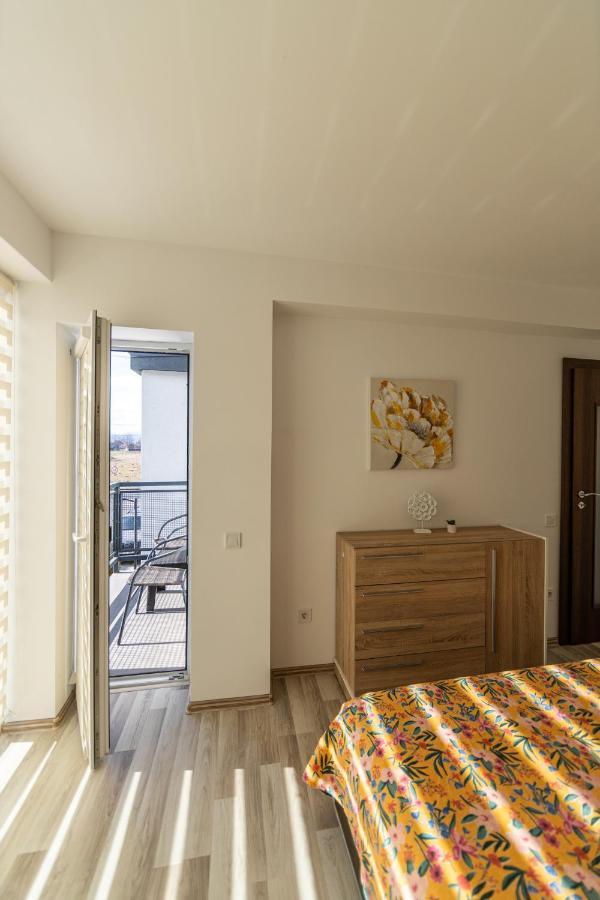 Citadel Apartament'S Rîşnov Exterior foto