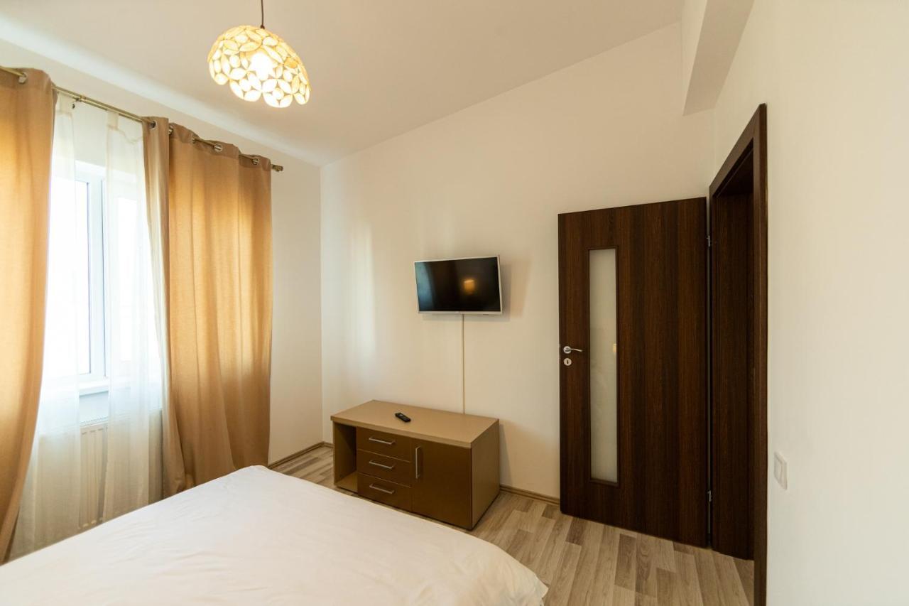Citadel Apartament'S Rîşnov Exterior foto